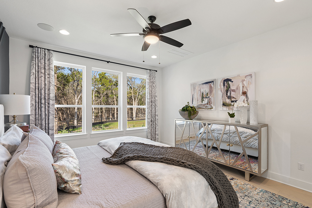 tri pointe homes primary bedroom