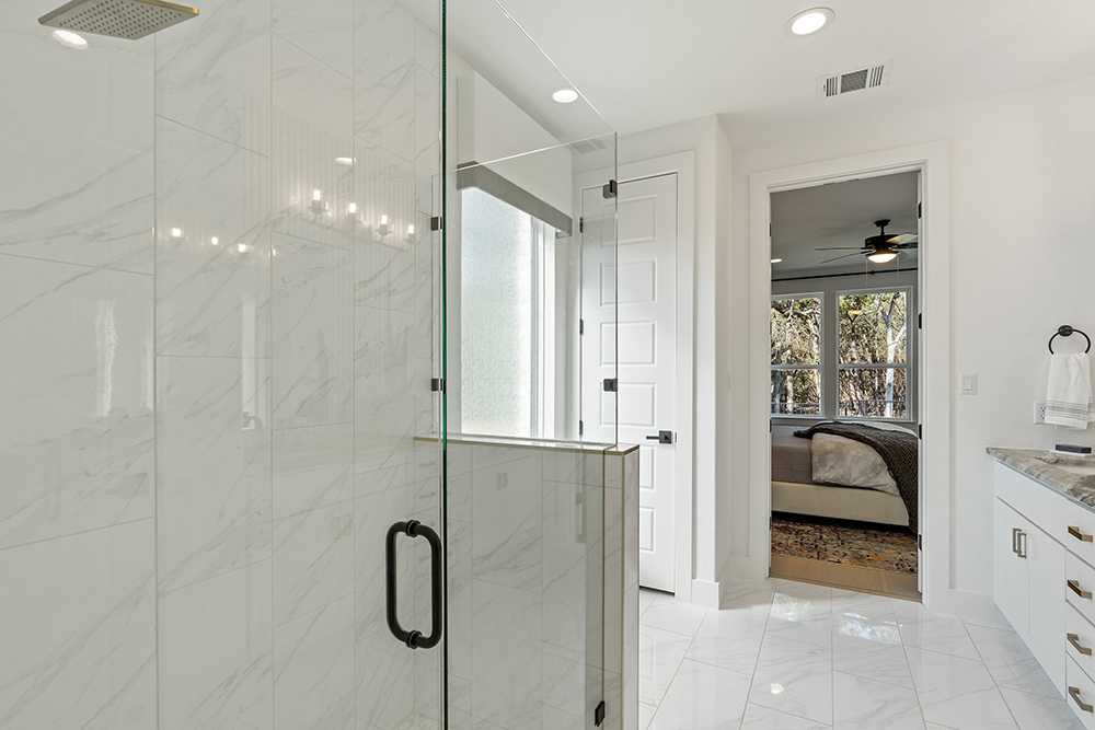 tri pointe homes primary bathroom